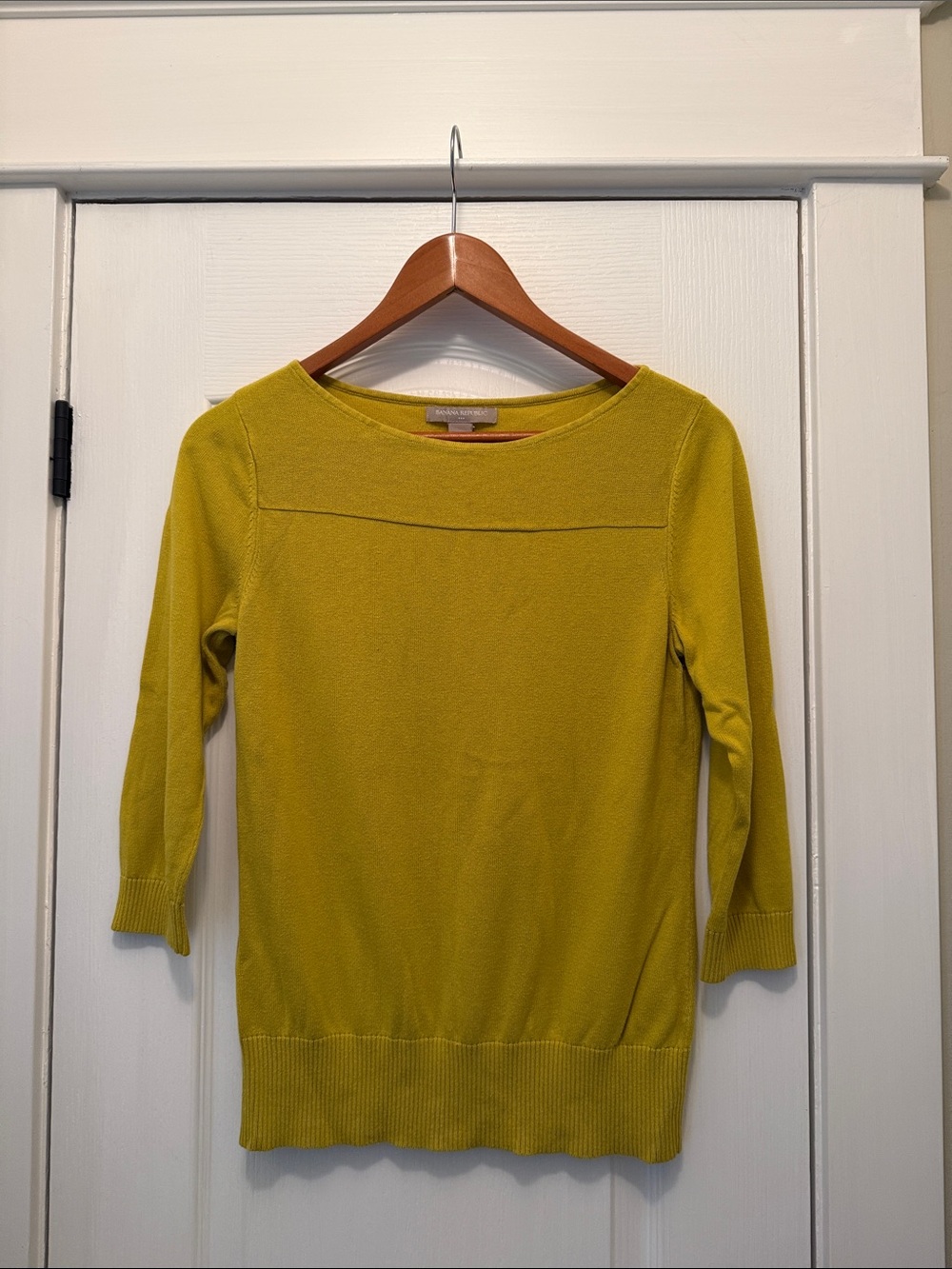 Banana Republic Olive-Green Boatneck Sweater